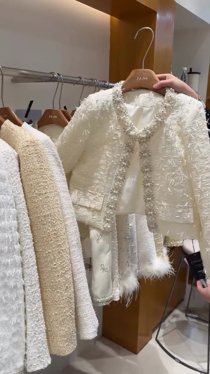 Ultra-Soft Premium Winter Swetter for Men & Women | Warm & Lightweight Knitted Pullover | Stylish CozyWear for Cold Weather - Image 2