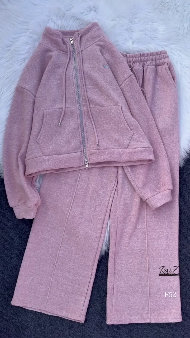 Cozy Fleece Zip-Up Lounge Set – Full Zip Hoodie with Drawstring Collar & Matching Wide-Leg Pants | Soft, Warm & Relaxed Fit Winter Wear | Available in Beige Color - Image 2