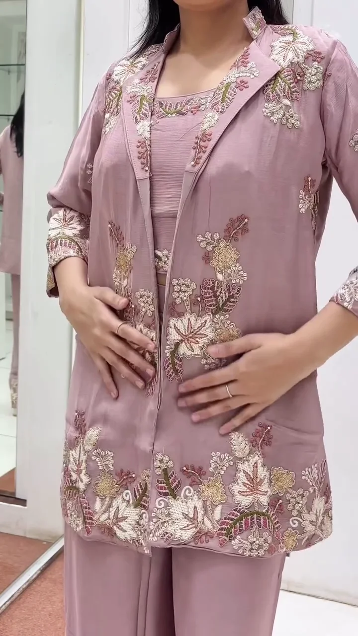 Shrug for Women & Girls – Lightweight Fabric, Open Front Design & Perfect for Casual, Party, and Ethnic Wear - Image 2