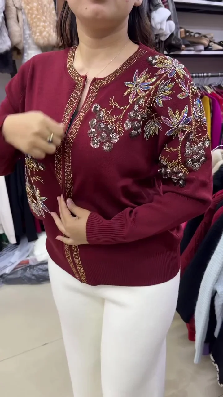 Stylish Full Sleeve Top for Men & Women – Comfortable Casual Wear, Soft Fabric, Perfect for Daily Use, Office, and Outdoor Wear - Image 2