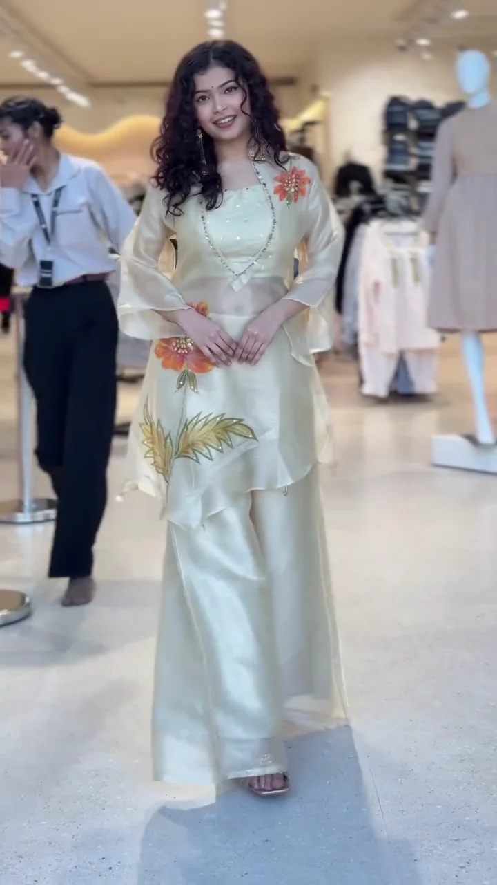 Exquisite Ivory Organza Floral Hand-Painted Fusion Set – Elegant Three-Piece Occasion Wear with Shimmering Palazzo and Sheer Embroidered Shrug - Image 2